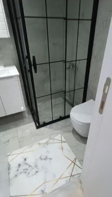 Standart Kır Evi *